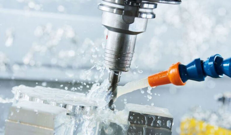 Chu-y-khi-su-dung-dau-cat-got-kim-loai-pha-nuoc